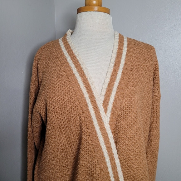 Maverick The Collection Cassandra V-Neck Sweater - Picture 9 of 9